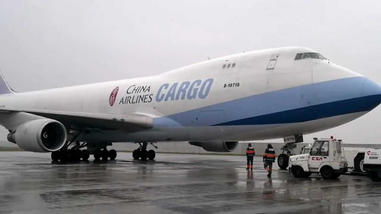 Provoz B747 na Letišti Praha