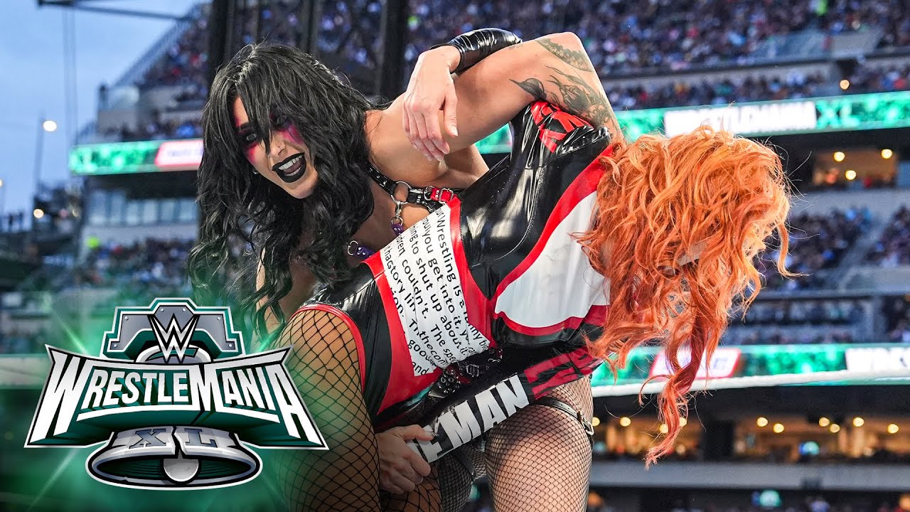 Риа Рипли против Бекки Линч – женский чемпионат мира WWE: лучшие моменты субботы на WrestleMania XL