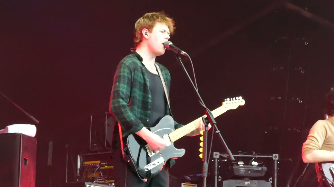 How Will I Know? - The Amazons (29.4.2023) live at Teddy Rocks Festival, Blandford, Dorset