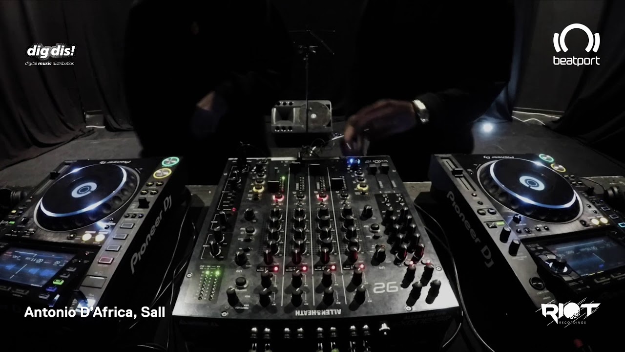 Antonio D'Africa, Sall DJ set - RIOT Recordings Live | 