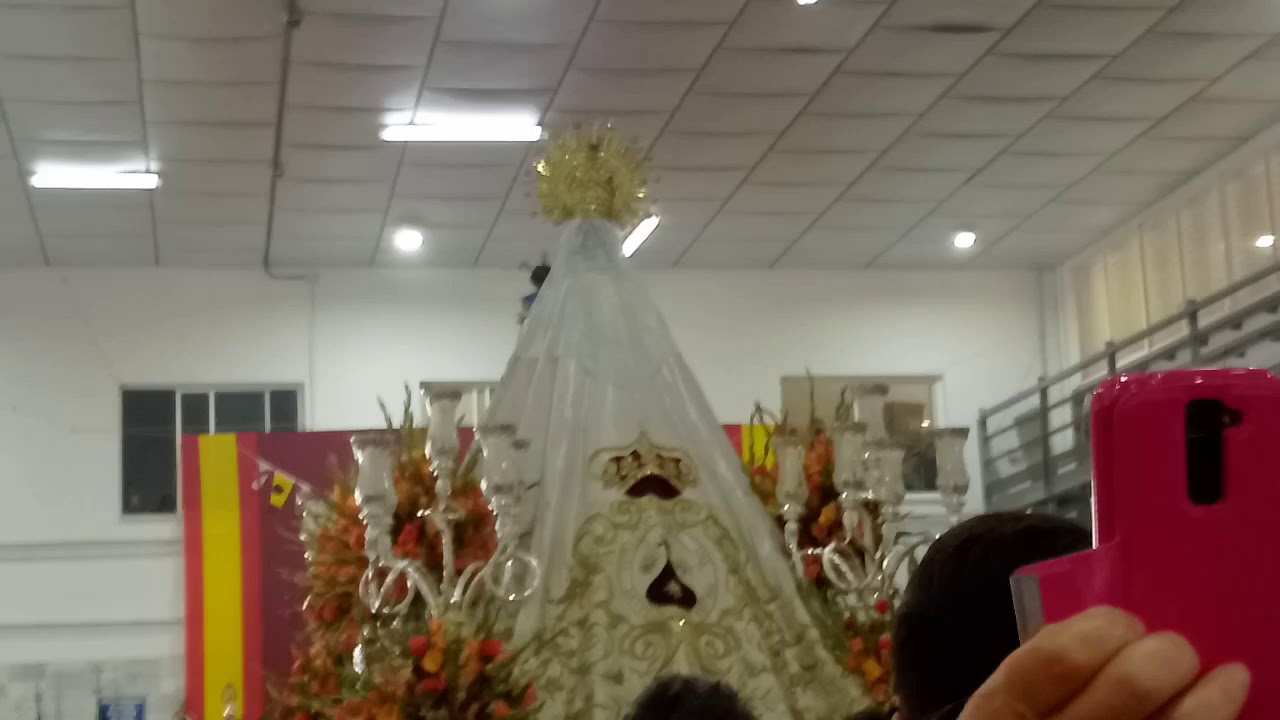 Virgen del Carmen de Barbate entrando en la lonja del puerto pesquero Barbate 16/7/19.