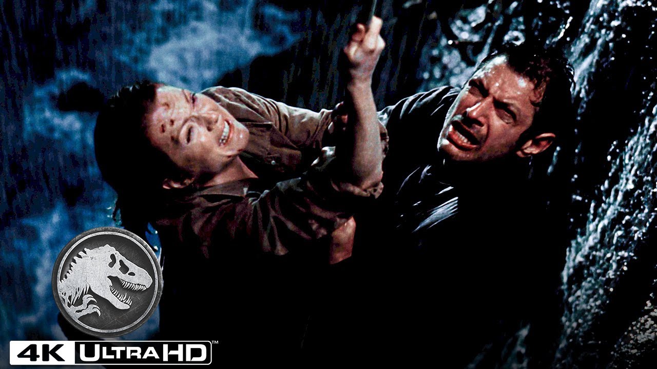 A Ian Malcolm lo Tira de un Acantilado un T. rex en 4K HDR | Jurassic World