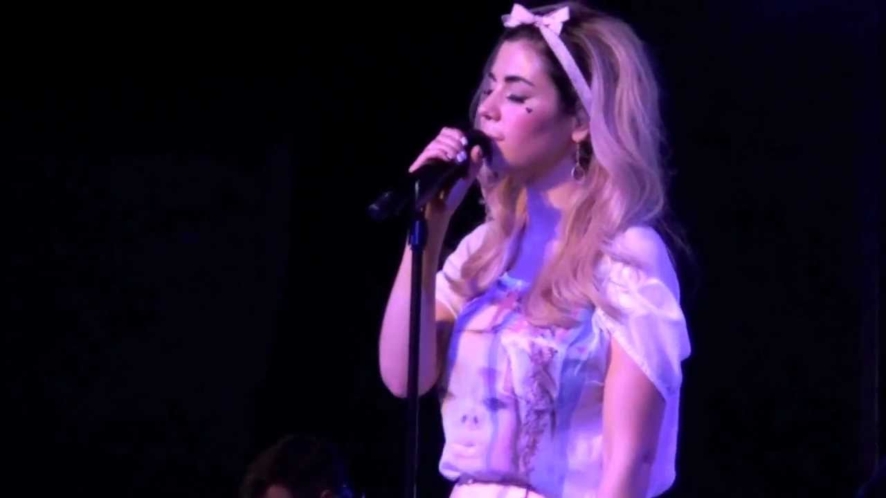 Marina And The Diamonds - Fear And Loathing (Live at The Junction, Cambridge) 24/02/12