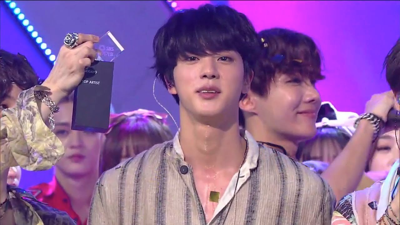 180527 BTS (방탄소년단) Wins with Fake Love - Speech & Encore at Inkigayo end cut