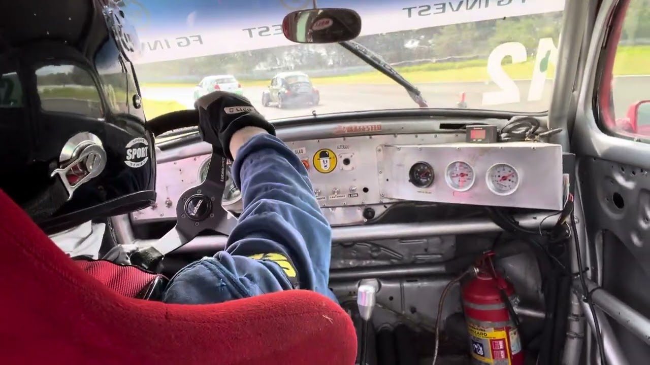 Corrida 20/07 speed fusca Londrina - Metropolitano - Piloto Mauricio Lopes Neto - #12