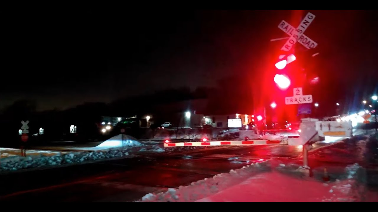 Amtrak Empire Builder #7 Westbound at Brookfield Rd, Brookfield WI