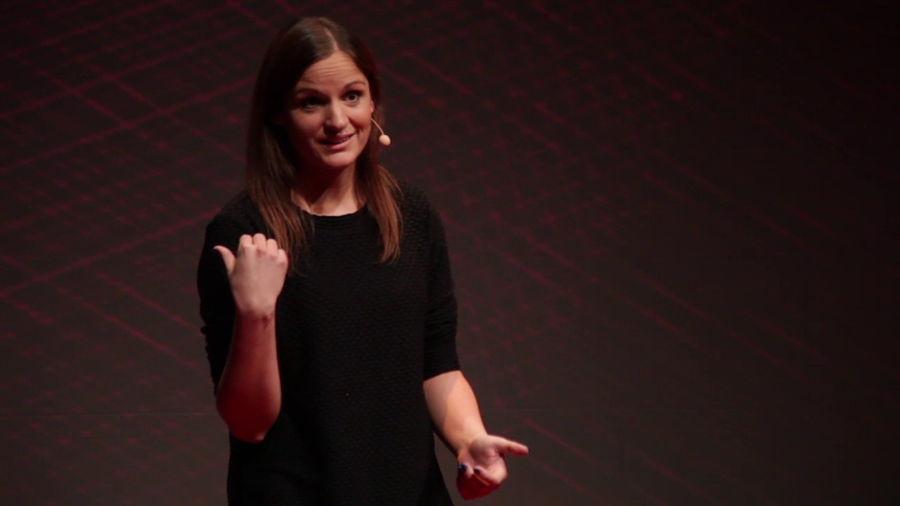 Szabálytalan jelenlét | Csilla Czene | TEDxYouth@Budapest