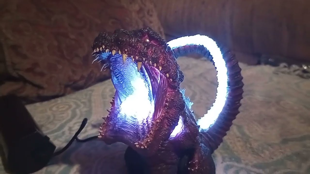 Shin Godzilla Awakening 2016 X-Plus Deforeal light up exclusive