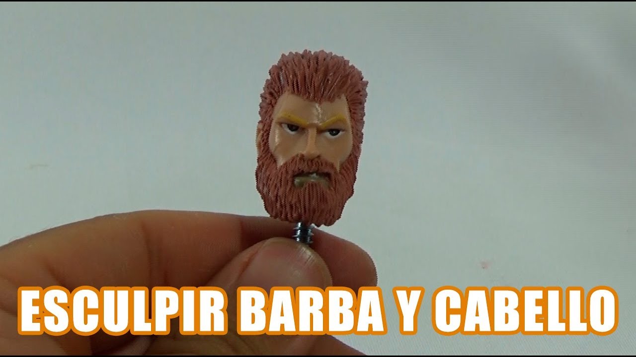 Esculpir barba y cabello con plastilina epóxica.