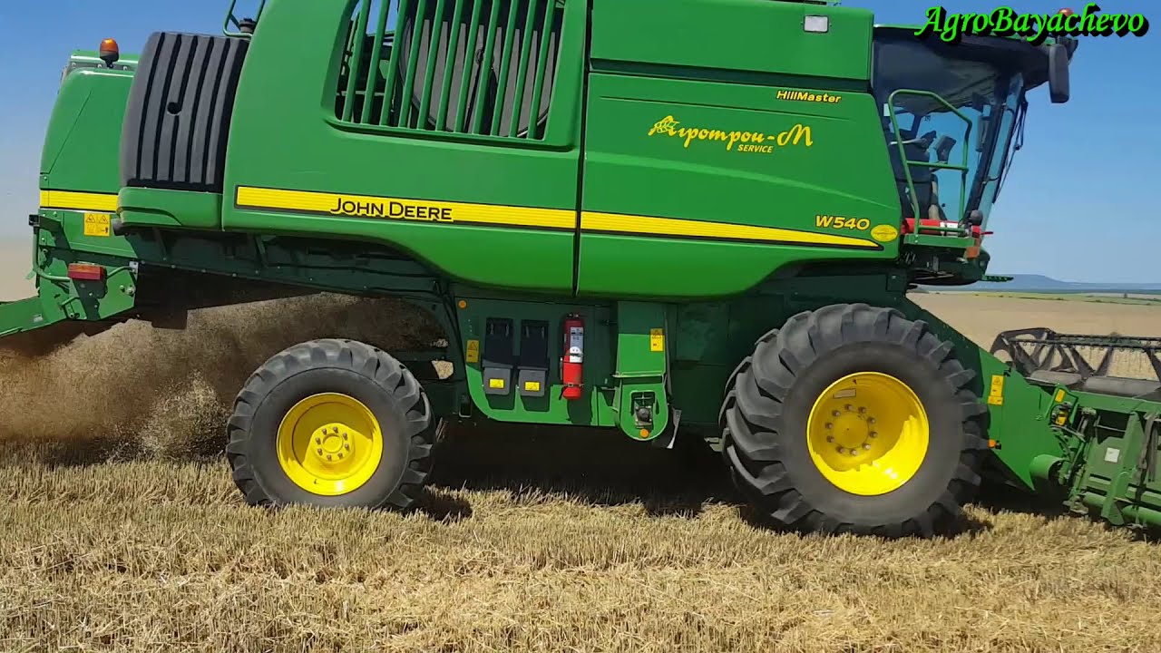 John Deere W540 HillMaster👍Wheat Harvest in Bulgaria🇧🇬👍