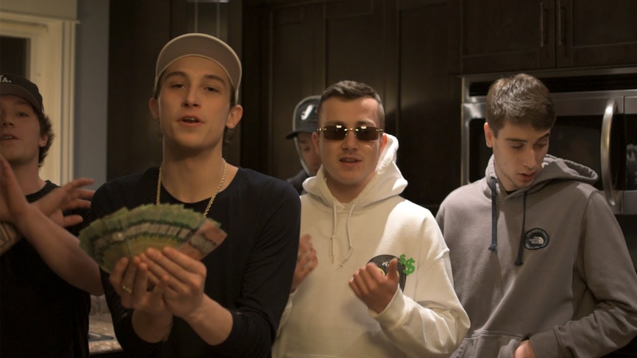 Manzy - Breeze (Music Video)