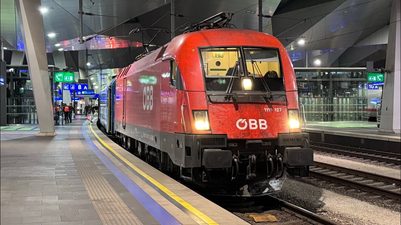 Abfahrt MÁV EC 462 “Kálmán Imre” Budapest-Keleti - Zürich/Stuttgart in Wien Hbf (08.11.2025, 4K HDR)