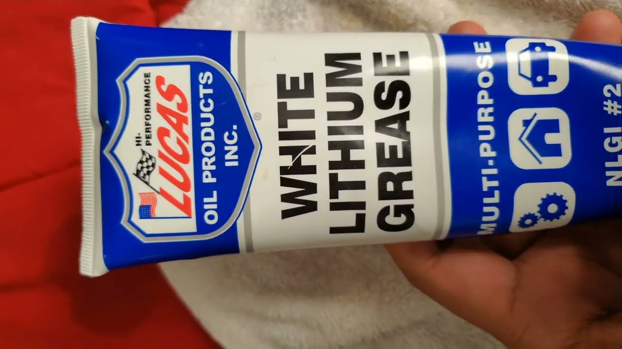 Keep it smooth! Lucas White Lithium Grease