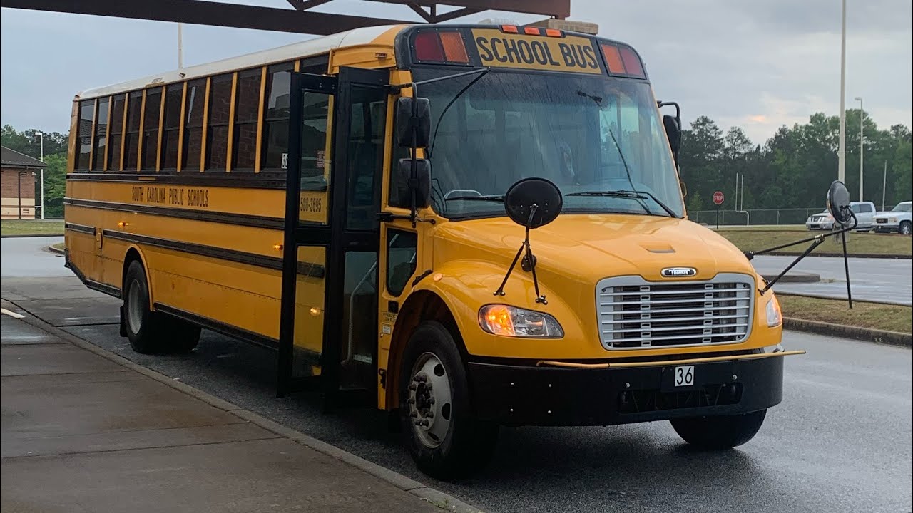 2018 Thomas C2 Walk Around (love the stop arm flash pattern wish Thomas went with that)