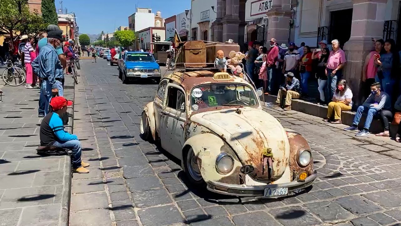 DESFILE DE AUTOS CLÁSICOS Y ANTIGUOS FERIA JEREZ ZACATECAS 2022