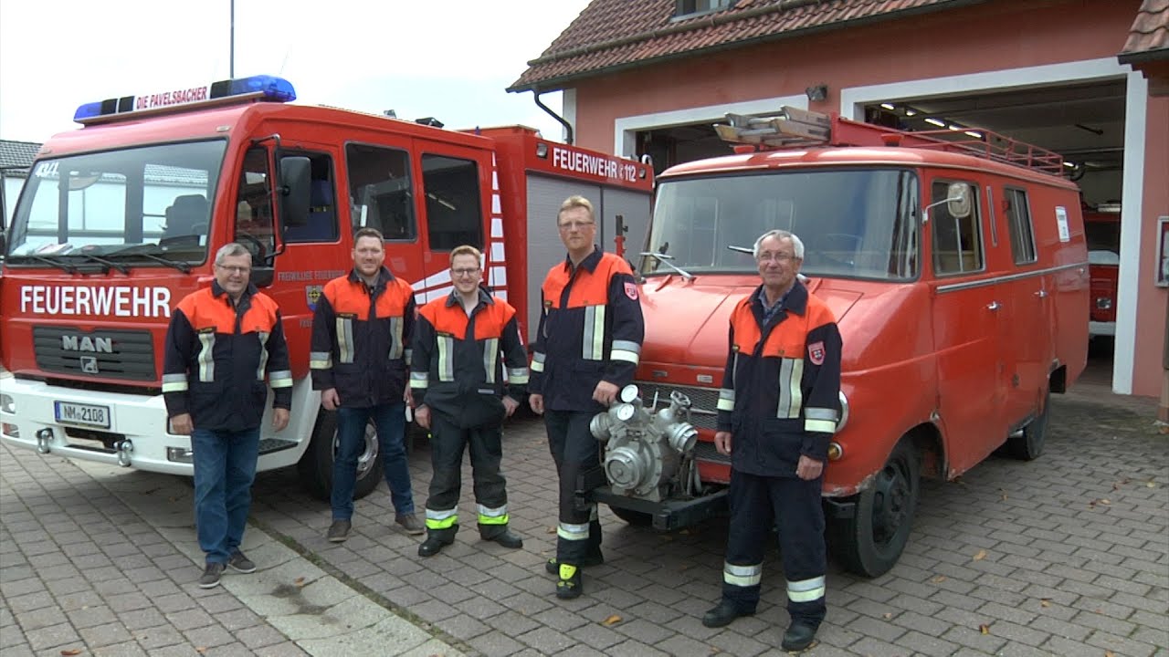 Feuerwehr Pavelsbach restauriert ihr Feuerwehrauto aus den Sechzigern