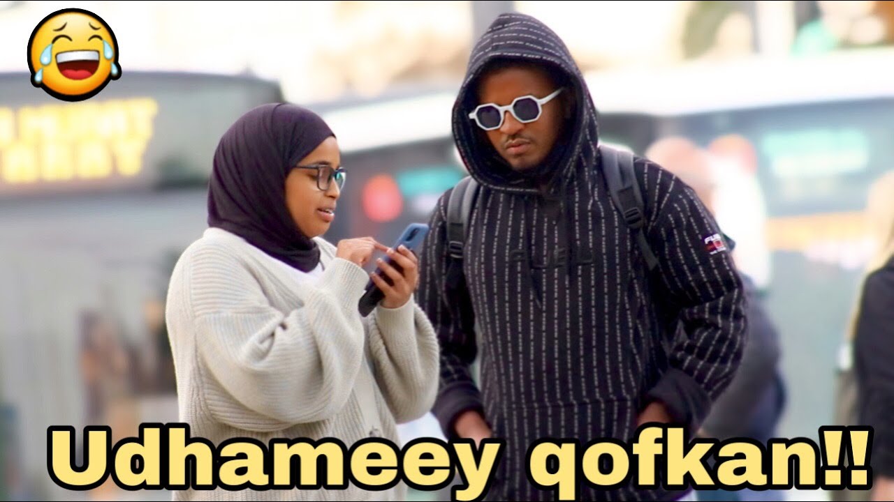 Af Soomaali Qof Aanan Aqrin Karin Ayaa Isaga Dhigay Kadibna Fariin Sir Ah Ii Aqri Ayaa Kudhahay3!! |