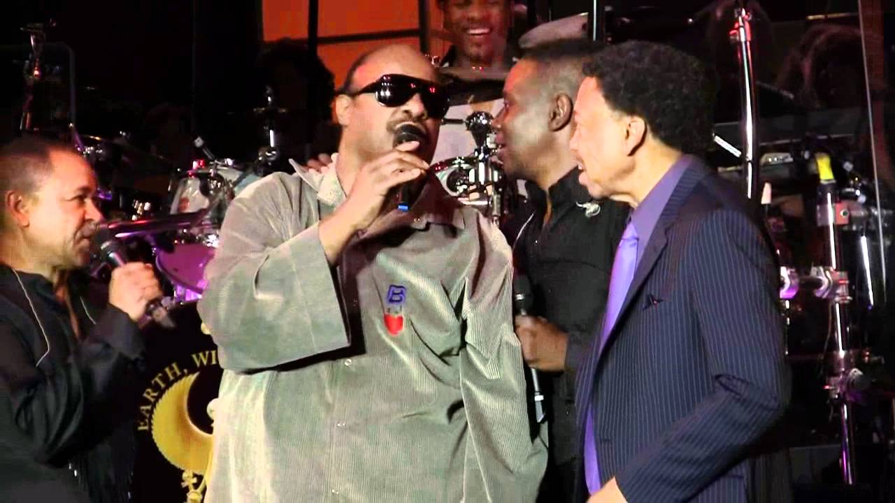 Stevie Wonder cameo w Earth Wind & Fire 
