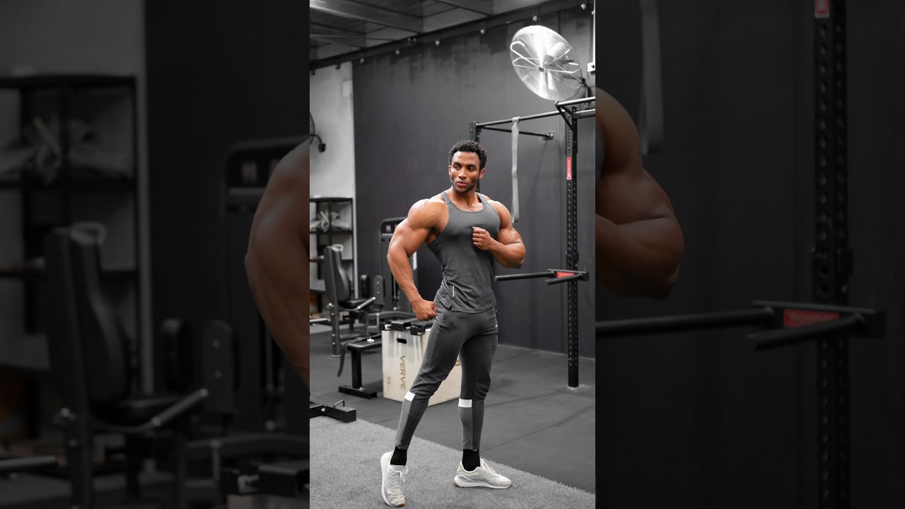 Vibing&hellip; #fitness #bodybuilding #posing #mensphysique