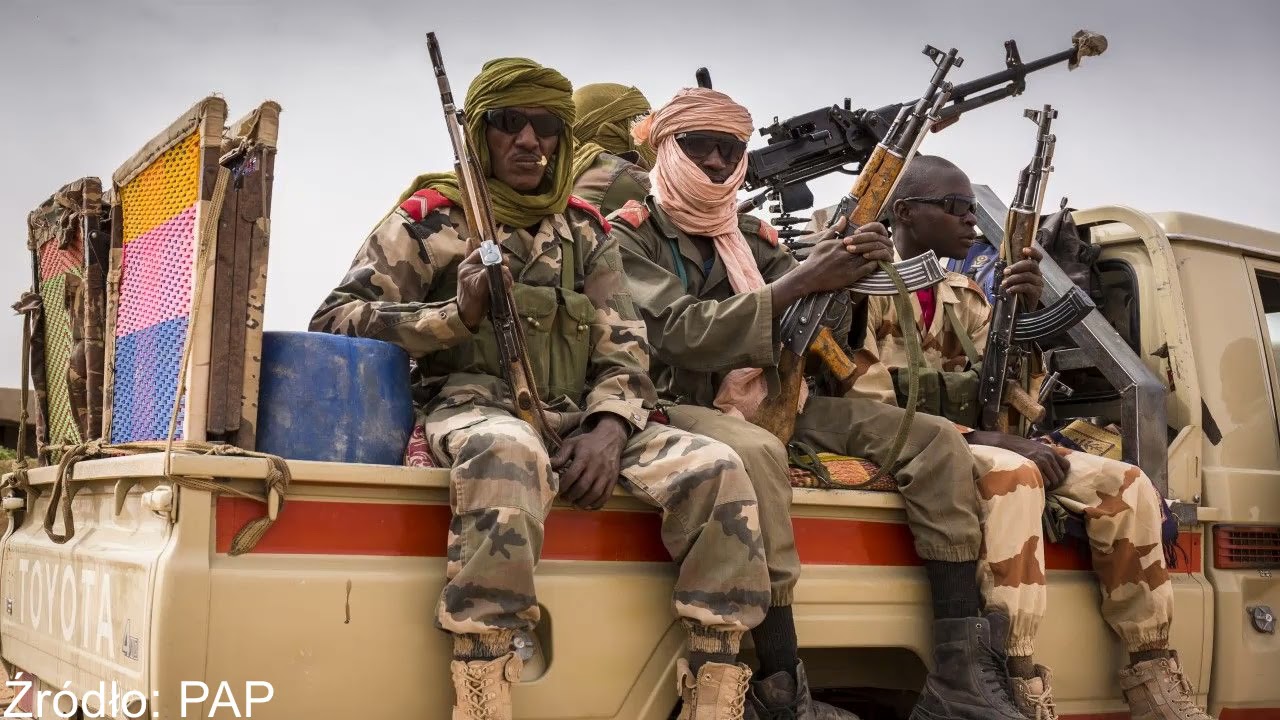 Zacięte walki w rejonie Nigru. IS ponieśli ciężkie straty.