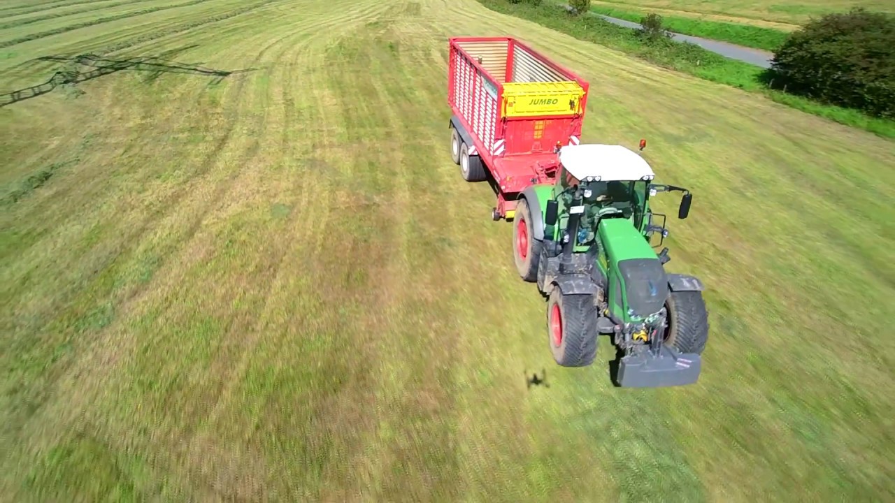 Luftaufnahmen vom Gras laden
