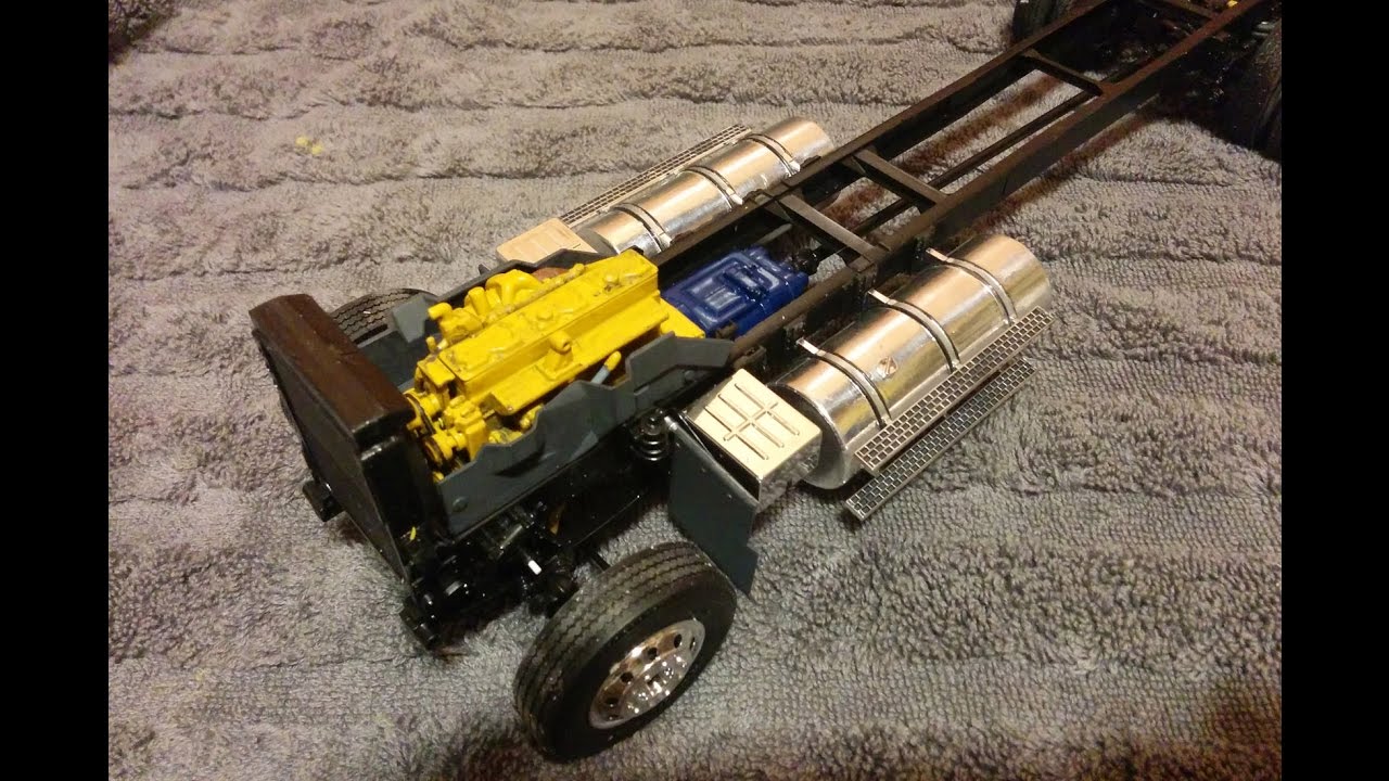Modern Wrecker Truck 1/24 Pt3 by Italeri