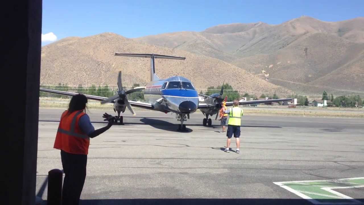 Skywest Emb 120 Engine Start and Taxi Out Friedman Memorial Airport