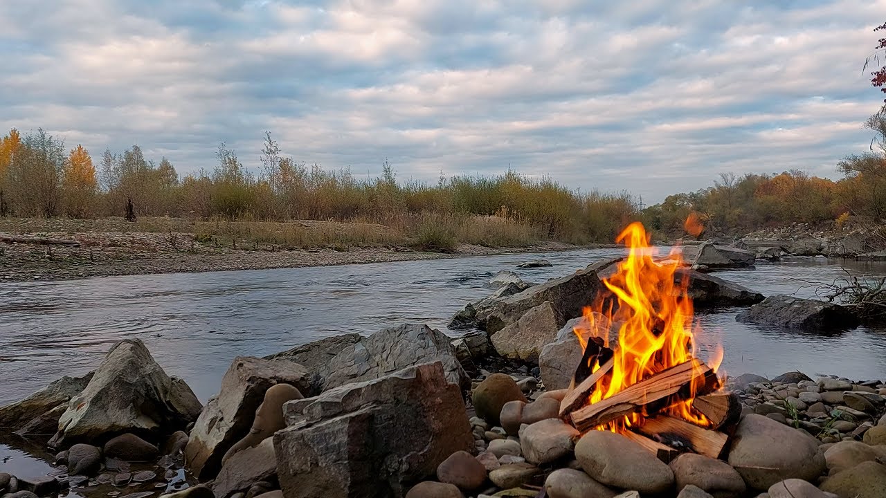 Вогнище в обіймах сутінків. Campfire in the Embrace of Twilight 🔥