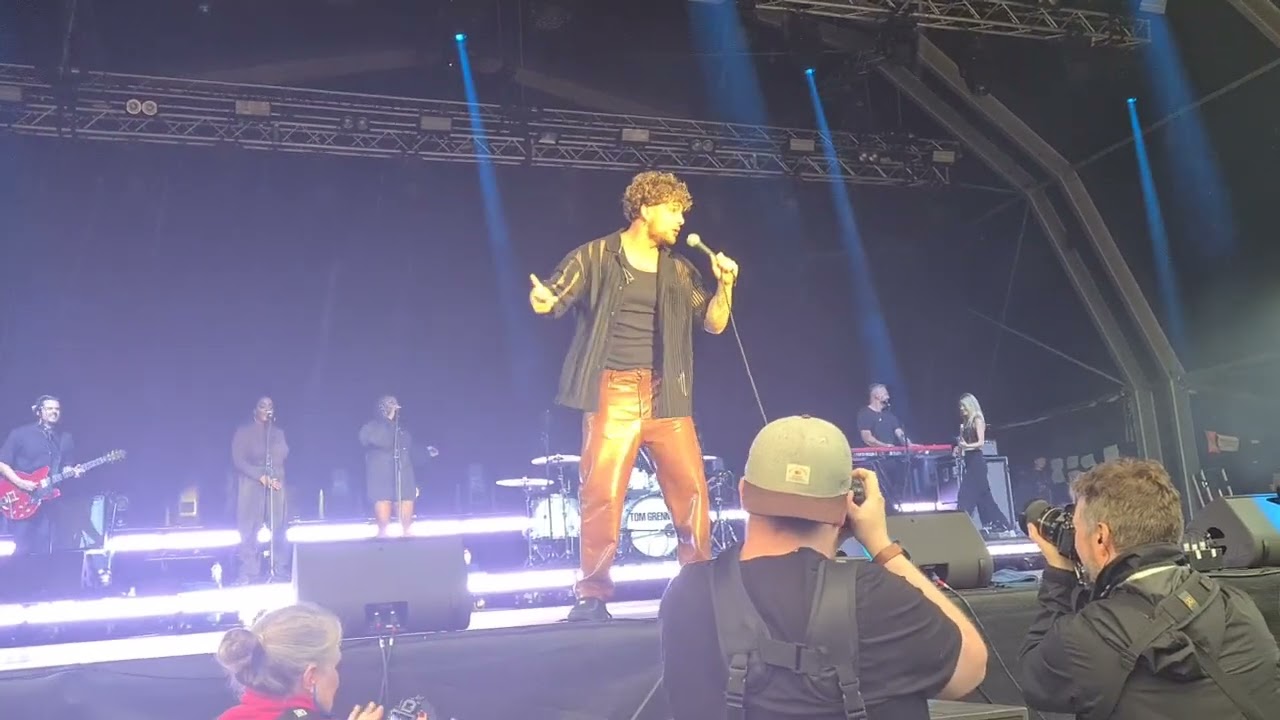 Tom Grennan - Something Better - The Piece Hall Halifax - 01/07/2022