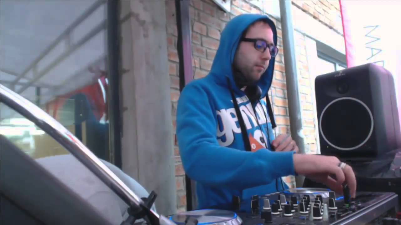 Basstv Live - Эфир № 032 - Mi.Di b2b Dave Pad