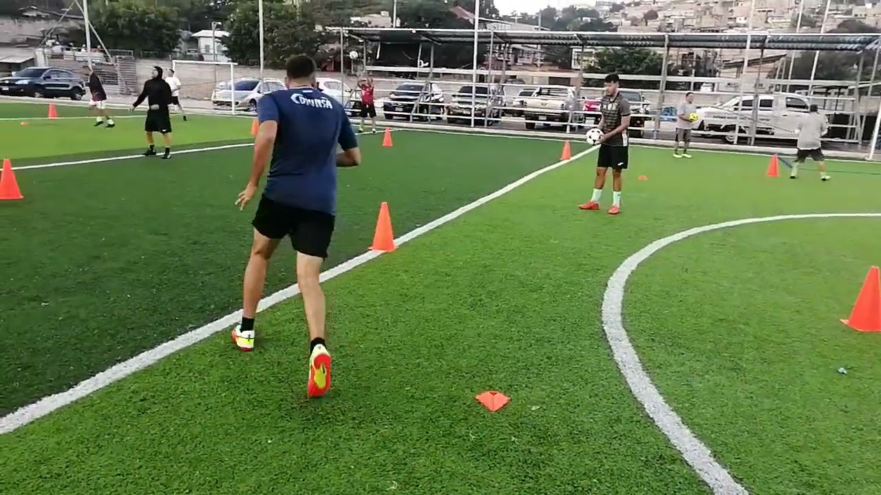 Acciones físico técnicas variadas en parejas II