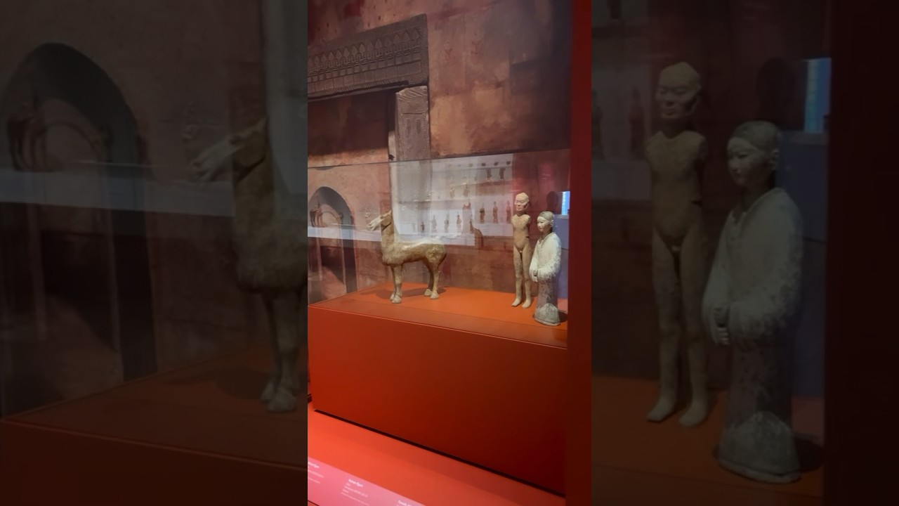 Visit the Denver Art Museum in Colorado to experience beautiful culture and history of the world 🌎✨