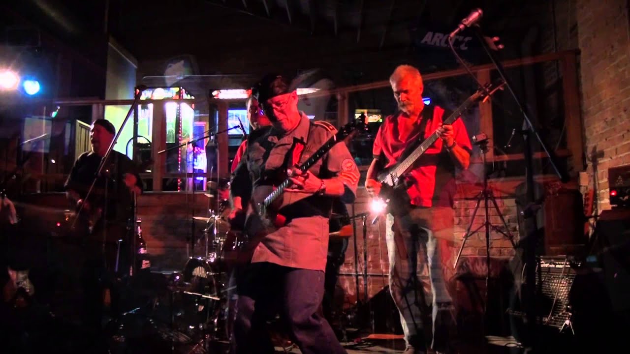 The Flyin Ryan Brothers - Cowboy Song - The Boys Are Back In Town - Thin Lizzy Medley