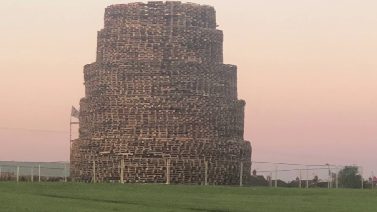 Craigyhill bonfire 2019 ,225 pallets high , 9500 pallets used