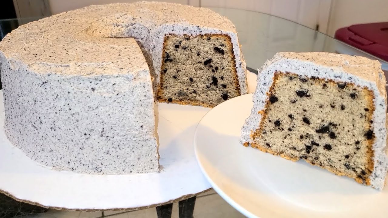 Homemade Cookies N Cream cake