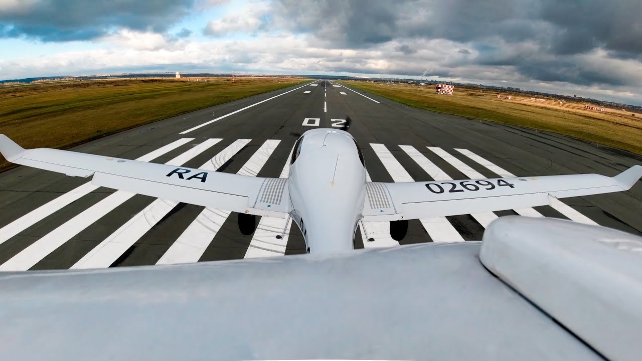 6 месяцев лётной практики менее чем за 6 минут (УИГА) \ 6 month of becoming pilot in under 6 minutes
