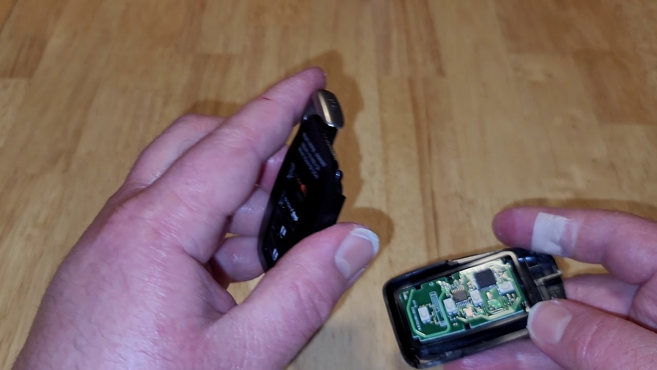 Lexus RX350 Key Fob Replacement, No Tools Required!