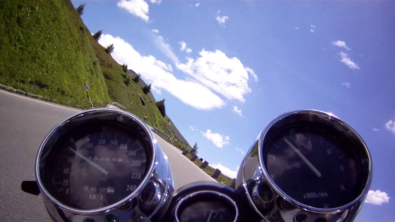 Suzuki Gsx 750 Inazuma ae rund um Großglockner