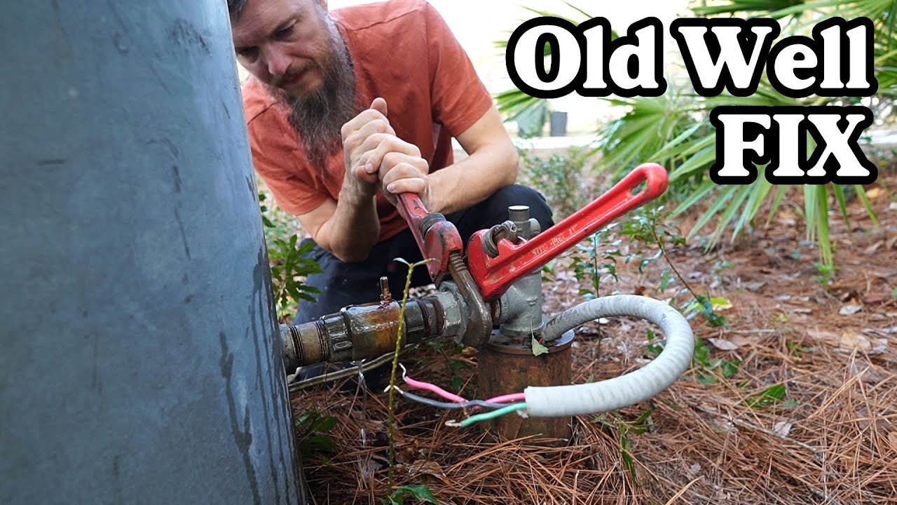 Saving the Old Well Tank - We Have Water at the Salvaged Mobile Home