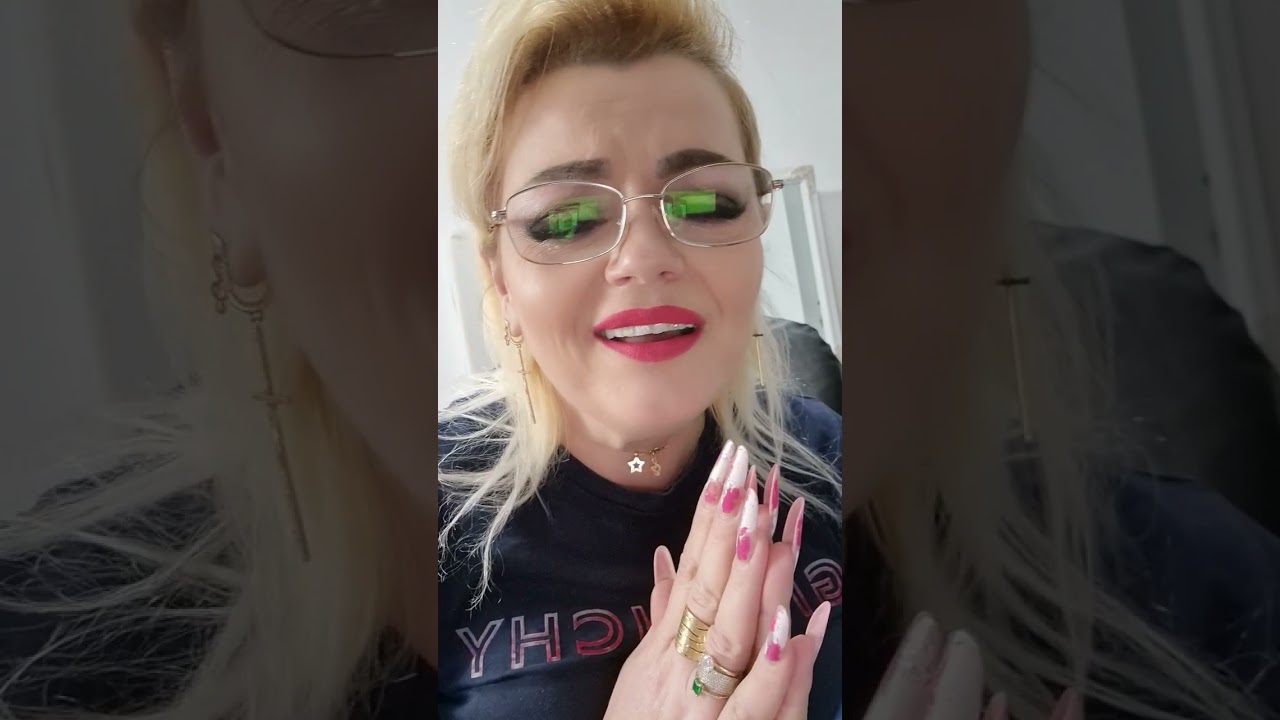 Magdalena Mustățea ❤️Măruleț măr inflorit ❤️cover
