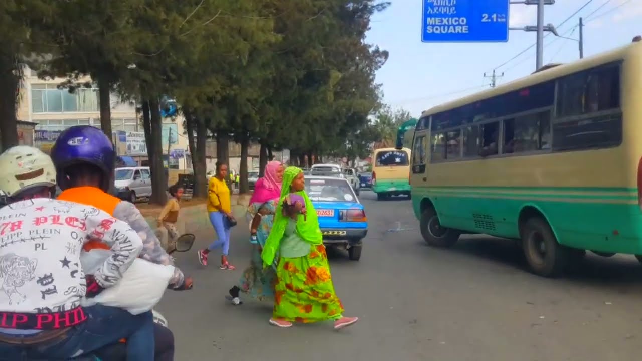 Addis Ababa , Atobis Tera to Bole Michael , Driving Downtown 2022