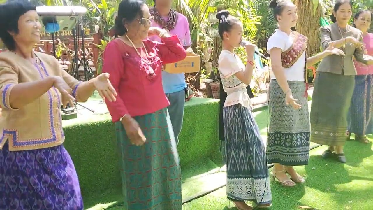 น้องธิดาลาวที่ปรารถนางานมุทิตาจิตหลวงตาตุ้ม