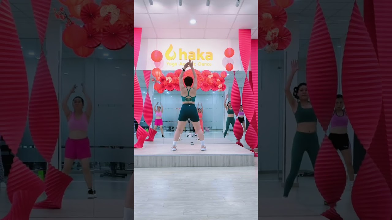 Bài 4 - Tập Aerobic giảm mỡ sau Tết hiệu quả - HLV Celine