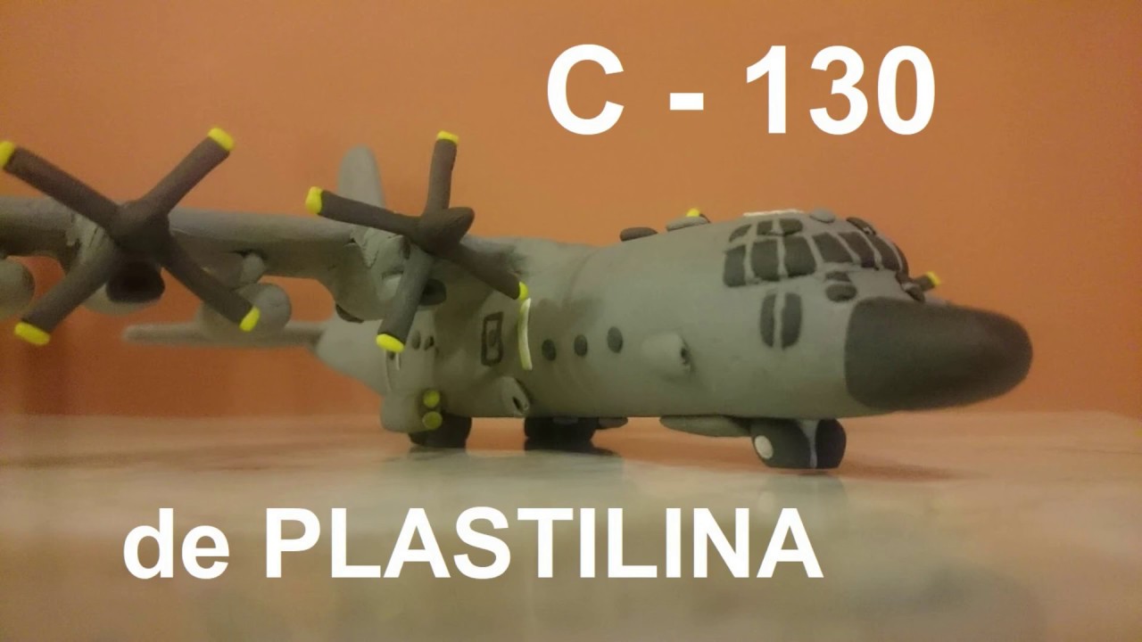 C-130 Hercules de PLASTILINA