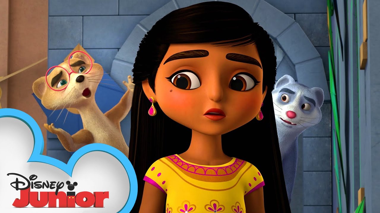 Mira Finds Dimple's Outfit! | Mira, Royal Detective | @disneyjr
