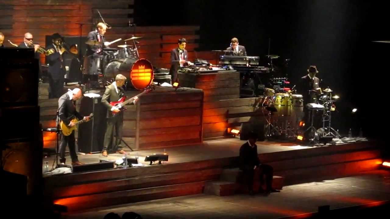 01 Intro - Dancehall Caballeros SEEED Live Neu-Ulm 2013 HD