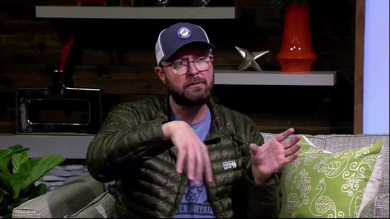Adam Sawyer Shares Winter Hikes for the Whole Family