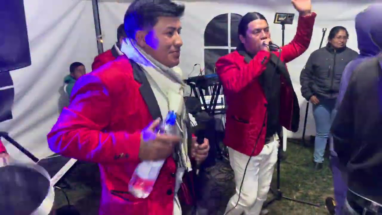 Los Latinos de Marco Vinicio en el 32 Aniversario de Alex y Jenny Eventos - Cangahua 2026