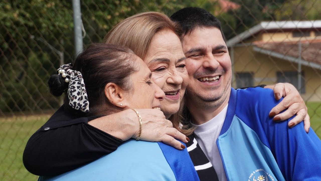 Apae Curitiba: Transformando Vidas Através da Solidariedade