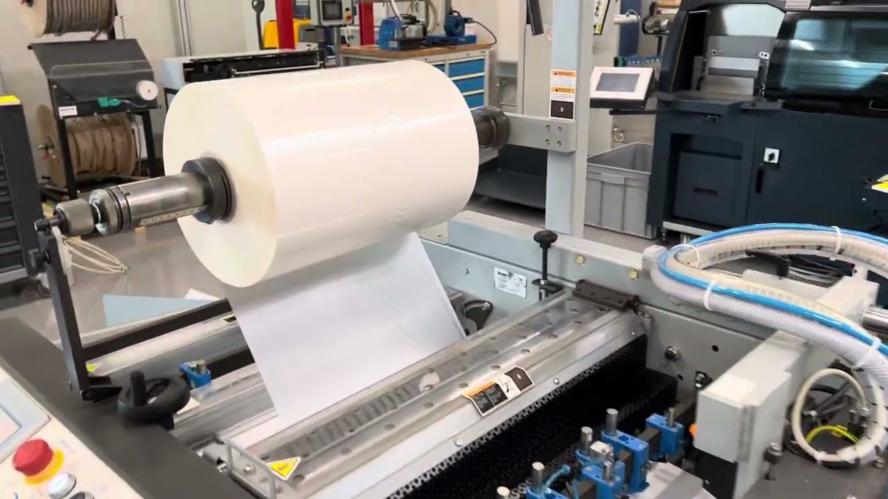 Komfi Amiga 52 laminating machine